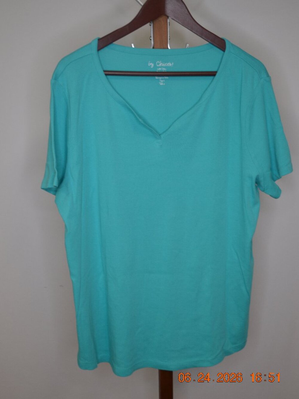 Chico’s Women’s Size 3 (US XL) Cyan Blue Cotton V-Neck T-Shirt